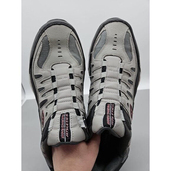 Skechers Men's Black and Gray Athletic Shoes Like New - Picture 7 of 10